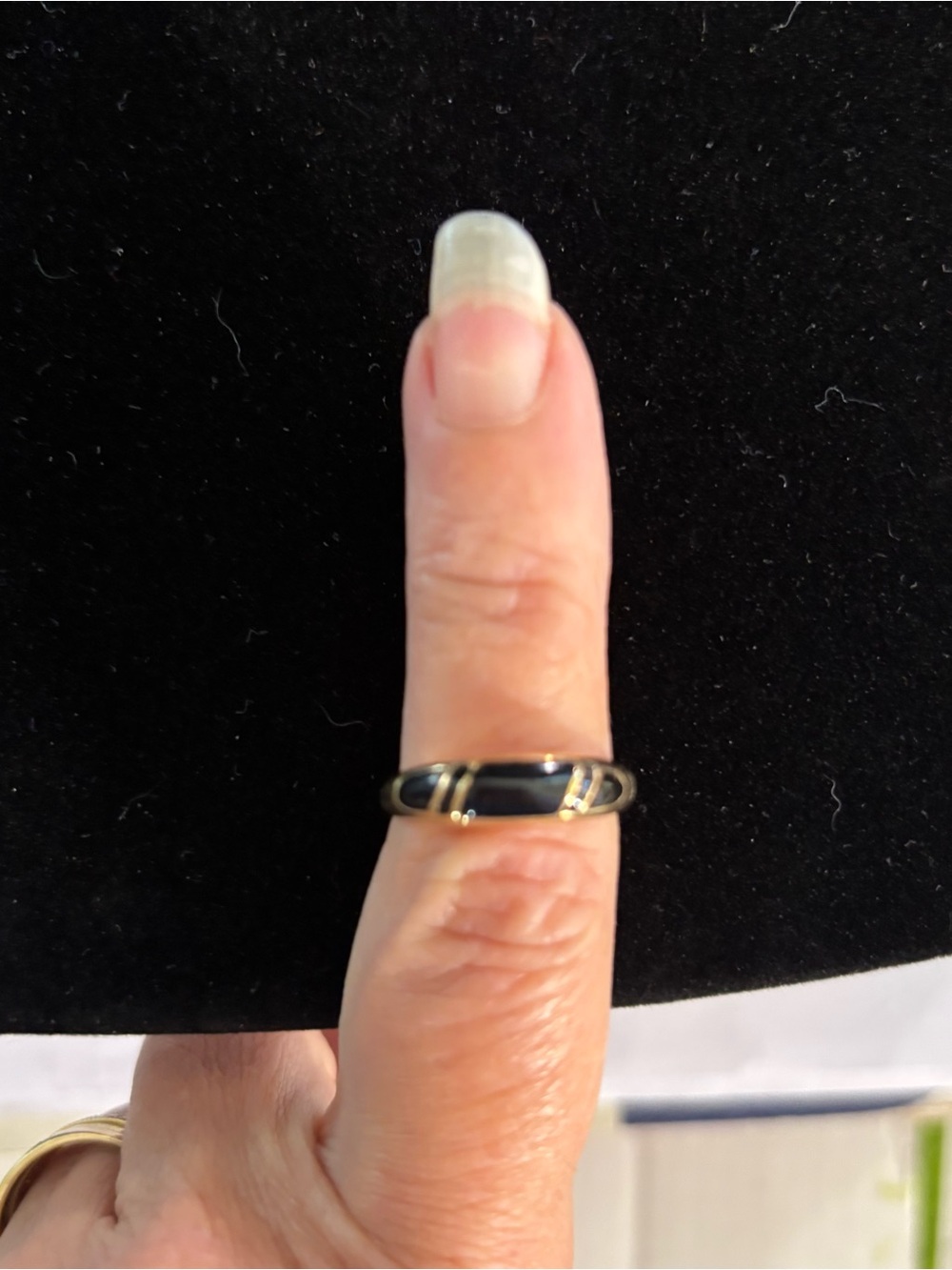 Vintage Avon “Midnight Drama” Women's Ring